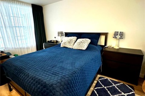 Condominio en alquiler en Oakland Park, Florida, 1 dormitorio, 72 m2 № 1953687 - foto 27