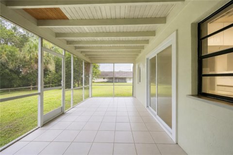 Купить виллу или дом в Себринг, Флорида 4 комнаты, 153.47м2, № 2348158 - фото 17
