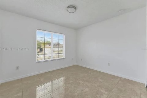 Villa ou maison à vendre à Riverview, Floride: 4 chambres, 143.44 m2 № 2146495 - photo 7