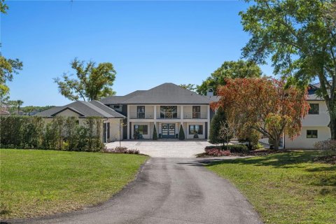 House in Windermere, Florida 6 bedrooms, 830.73 sq.m. № 1590688 - photo 3