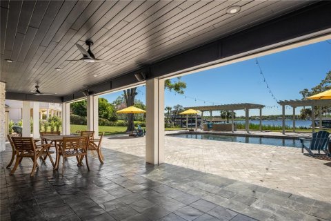 House in Windermere, Florida 6 bedrooms, 830.73 sq.m. № 1590688 - photo 24