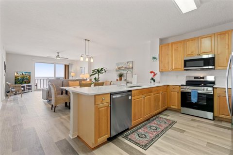 Condo in Palm Coast, Florida, 3 bedrooms  № 1782679 - photo 3
