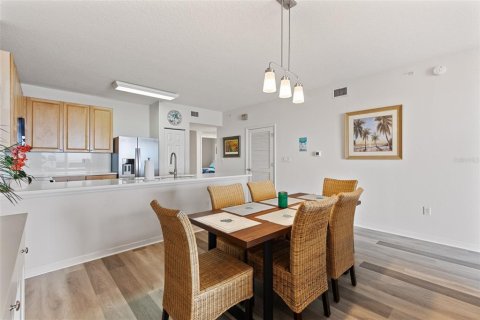 Condo in Palm Coast, Florida, 3 bedrooms  № 1782679 - photo 10
