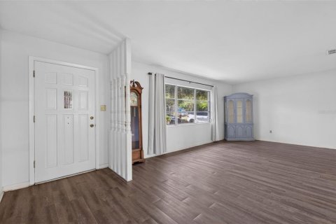 Villa ou maison à vendre à Gainesville, Floride: 4 chambres, 203.46 m2 № 2353267 - photo 4