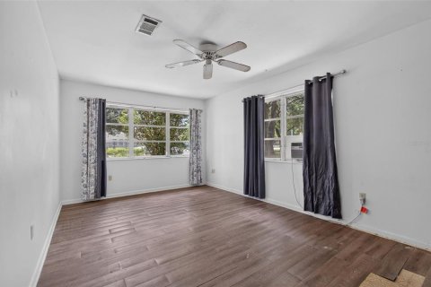 Villa ou maison à vendre à Gainesville, Floride: 4 chambres, 203.46 m2 № 2353267 - photo 27