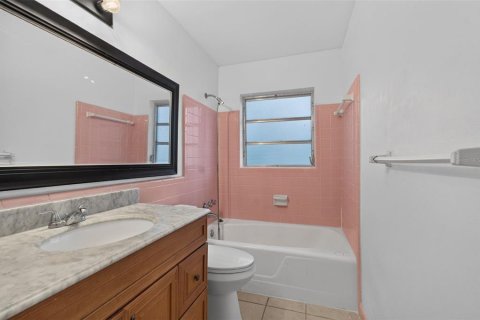 Villa ou maison à vendre à Gainesville, Floride: 4 chambres, 203.46 m2 № 2353267 - photo 26