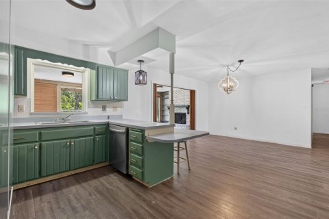Villa ou maison à vendre à Gainesville, Floride: 4 chambres, 203.46 m2 № 2353267 - photo 12
