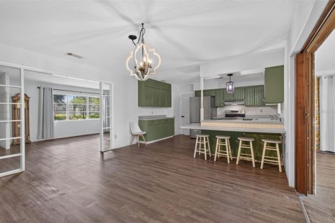 Villa ou maison à vendre à Gainesville, Floride: 4 chambres, 203.46 m2 № 2353267 - photo 9