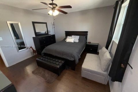 Купить кондоминиум в Халландейл-Бич, Флорида 1 спальня, 60.01м2, № 2056255 - фото 15