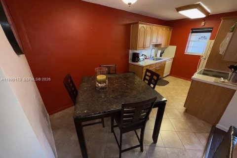 Купить кондоминиум в Халландейл-Бич, Флорида 1 спальня, 60.01м2, № 2056255 - фото 20