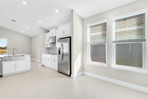 Casa en venta en Palm Coast, Florida, 3 dormitorios, 190.91 m2 № 1258664 - foto 8