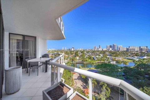 Купить кондоминиум в Авентура, Флорида 3 спальни, 125.42м2, № 2011764 - фото 3