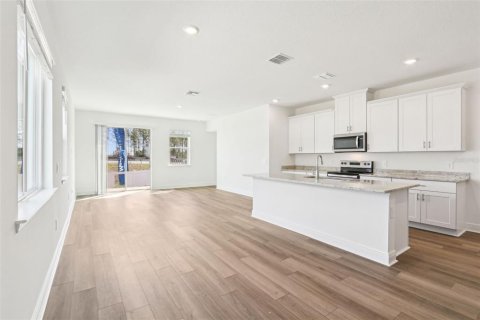 Touwnhouse à vendre à Minneola, Floride: 4 chambres, 190.82 m2 № 1662079 - photo 10