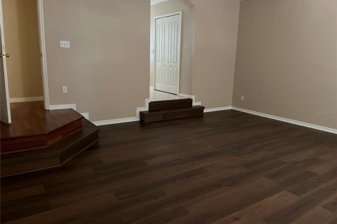 House in Orlando, Florida 4 bedrooms, 219.81 sq.m. № 2280273 - photo 17