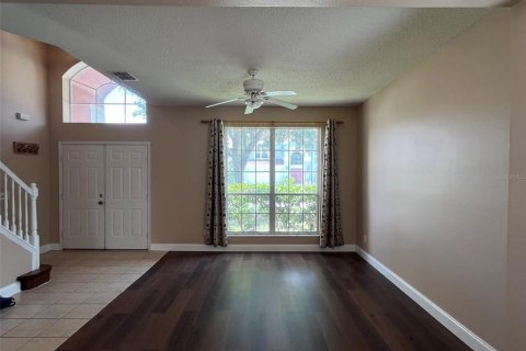 House in Orlando, Florida 4 bedrooms, 219.81 sq.m. № 2280273 - photo 8