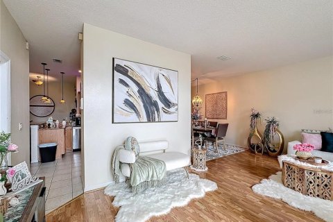 Casa en venta en Kissimmee, Florida, 3 dormitorios, 174.28 m2 № 1843612 - foto 10