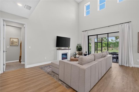House in Sarasota, Florida 4 bedrooms, 247.49 sq.m. № 2324051 - photo 12