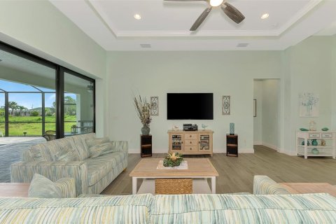 Villa ou maison à vendre à Rotonda, Floride: 3 chambres, 174.38 m2 № 1914227 - photo 14