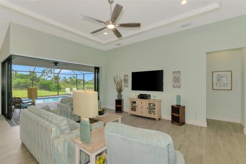 Villa ou maison à vendre à Rotonda, Floride: 3 chambres, 174.38 m2 № 1914227 - photo 11