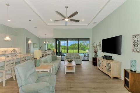 Villa ou maison à vendre à Rotonda, Floride: 3 chambres, 174.38 m2 № 1914227 - photo 9