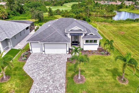 Villa ou maison à vendre à Rotonda, Floride: 3 chambres, 174.38 m2 № 1914227 - photo 1