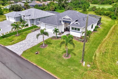Villa ou maison à vendre à Rotonda, Floride: 3 chambres, 174.38 m2 № 1914227 - photo 4