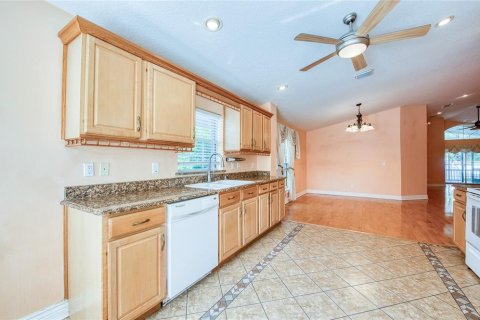 Casa en venta en Dunedin, Florida, 3 dormitorios, 188.41 m2 № 2308258 - foto 10