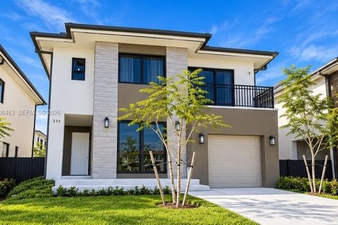 Villa ou maison à Florida City, Floride 5 chambres, 176.7 m2 № 2428223