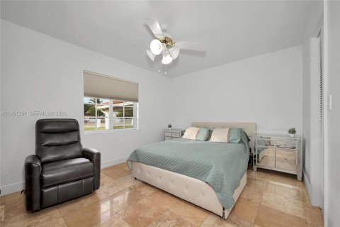 Casa en venta en Miami, Florida, 7 dormitorios, 508.55 m2 № 2007281 - foto 27