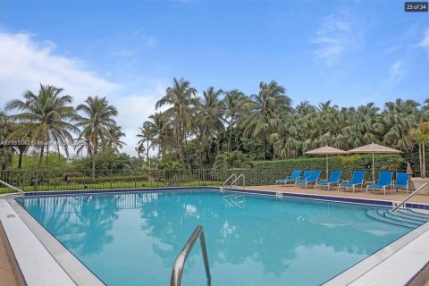 Condo in Miami Beach, Florida, 2 bedrooms  № 1970651 - photo 8