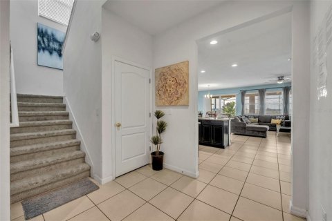 House in Davenport, Florida 6 bedrooms, 303.79 sq.m. № 870582 - photo 25