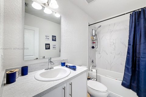 Купить таунхаус в Флорида-Сити, Флорида 4 спальни, 160.72м2, № 2053225 - фото 22