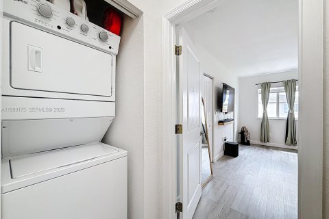 Купить таунхаус в Флорида-Сити, Флорида 4 спальни, 160.72м2, № 2053225 - фото 30