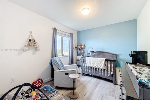 Купить таунхаус в Флорида-Сити, Флорида 4 спальни, 160.72м2, № 2053225 - фото 19