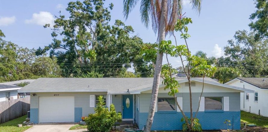 Casa en Tampa, Florida 3 dormitorios, 118.45 m2 № 1849926
