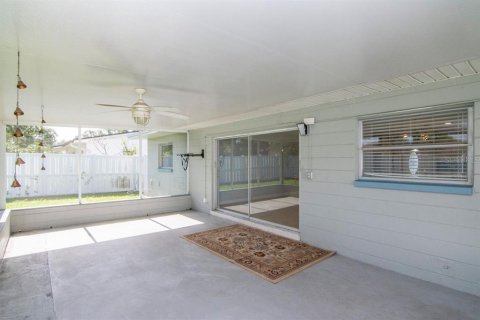 Casa en venta en Tampa, Florida, 3 dormitorios, 118.45 m2 № 1849926 - foto 26
