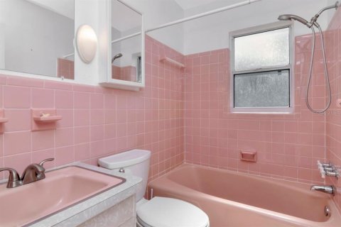 Casa en venta en Tampa, Florida, 3 dormitorios, 118.45 m2 № 1849926 - foto 17
