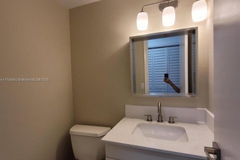 Condominio en venta en West Palm Beach, Florida, 1 dormitorio, 60.01 m2 № 2023067 - foto 10