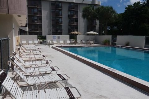 Copropriété à louer à Coral Springs, Floride: 1 chambre, 57.51 m2 № 2394824 - photo 13