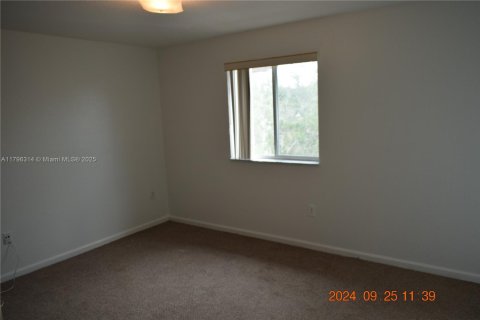 Condo in Homestead, Florida, 2 bedrooms  № 1697371 - photo 23