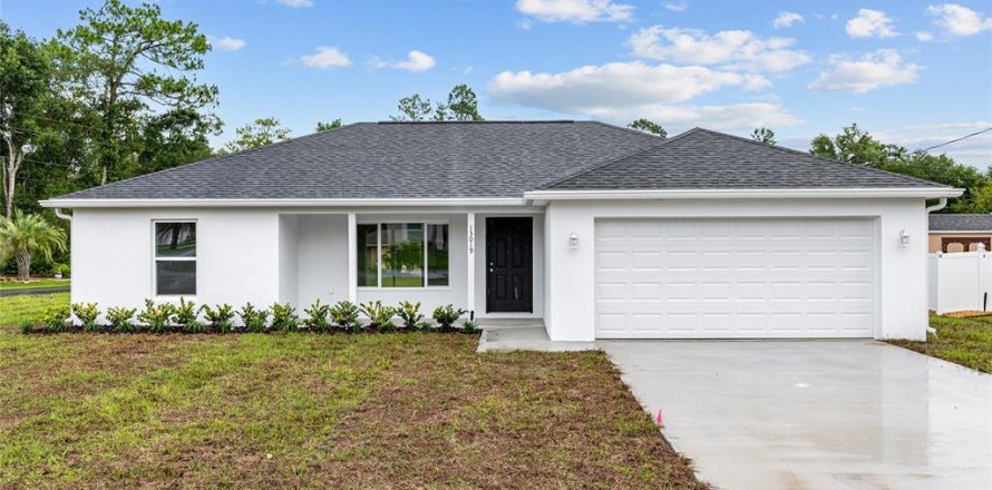 Villa ou maison à Ocklawaha, Floride 3 chambres, 116.22 m2 № 1884386