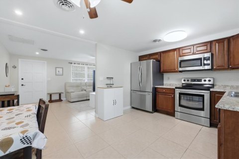 Casa en venta en North Port, Florida, 2 dormitorios, 83.61 m2 № 2231756 - foto 16