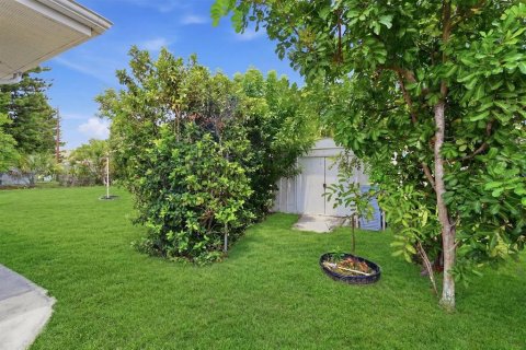 Casa en venta en North Port, Florida, 2 dormitorios, 83.61 m2 № 2231756 - foto 28