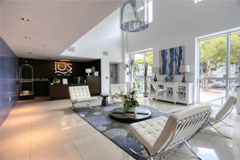 Condo in Miami, Florida, 1 bedroom  № 1929742 - photo 30