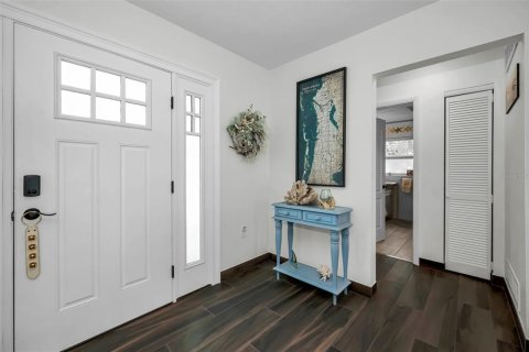 Casa en venta en Tarpon Springs, Florida, 3 dormitorios, 288.28 m2 № 2216929 - foto 17