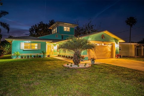 Casa en venta en Tarpon Springs, Florida, 3 dormitorios, 288.28 m2 № 2216929 - foto 6