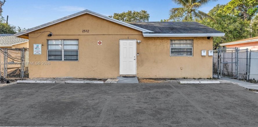 Immobilier commercial à Fort Lauderdale, Floride 176.14 m2 № 2025278