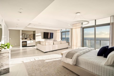 Condominio en venta en Pompano Beach, Florida, 4 dormitorios, 429.95 m2 № 2146614 - foto 15
