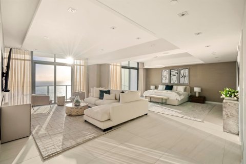 Condominio en venta en Pompano Beach, Florida, 4 dormitorios, 429.95 m2 № 2146614 - foto 12