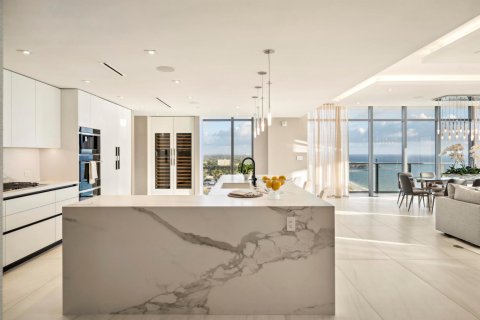 Condominio en venta en Pompano Beach, Florida, 4 dormitorios, 429.95 m2 № 2146614 - foto 27